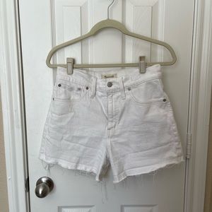 Madewell high waisted shorts size 28